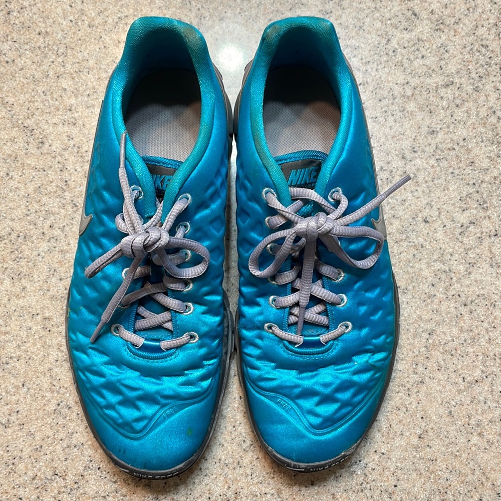 Nike Free TrFit blue women’s athletic shoes size 9